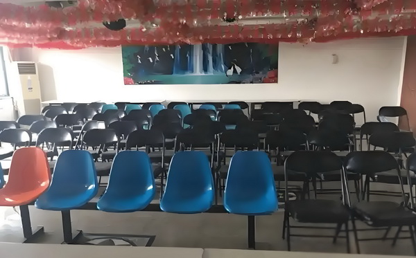 妩媚凝眸